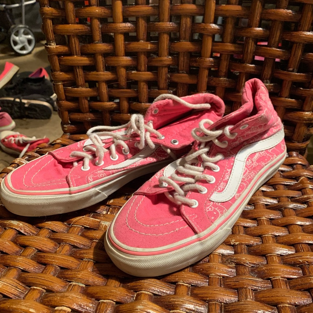 Hello Kitty Vans